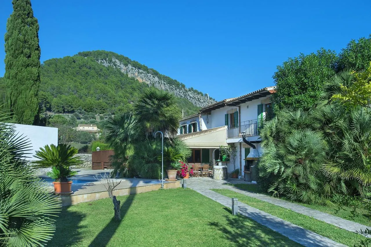 פוינסה Villa Mairata