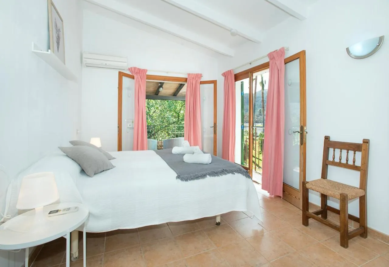 פוינסה Villa Mairata